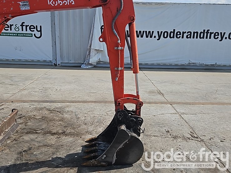 2021-kubota-kx71-3s-image-17