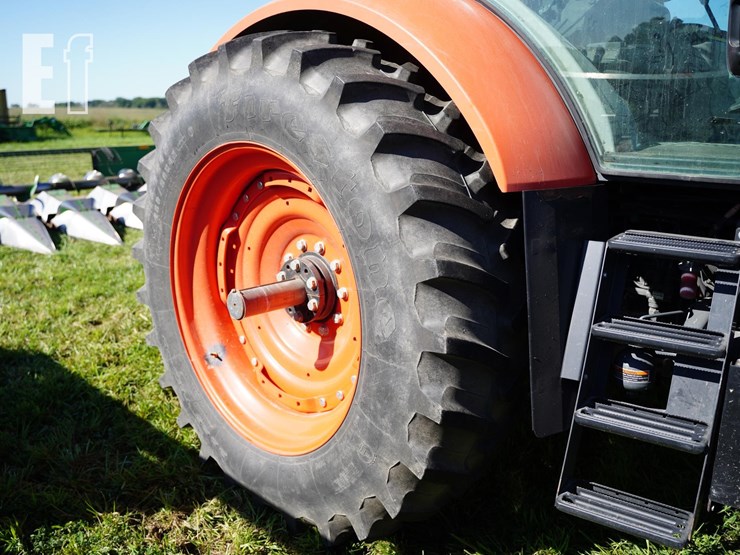 2018-kubota-m7-151-image-21