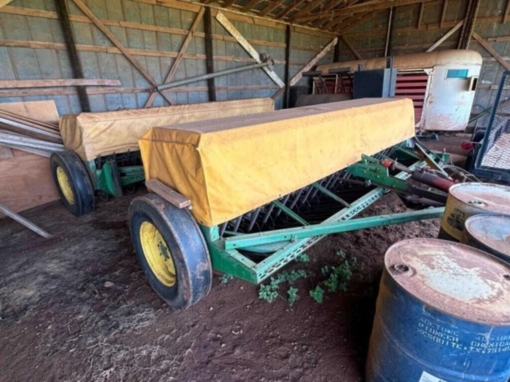 john-deere-8350-image-31