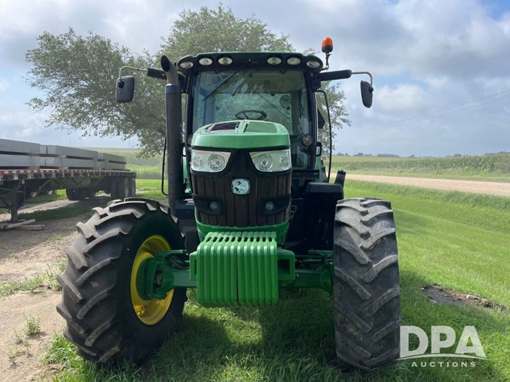 2014-john-deere-6140r-image-14