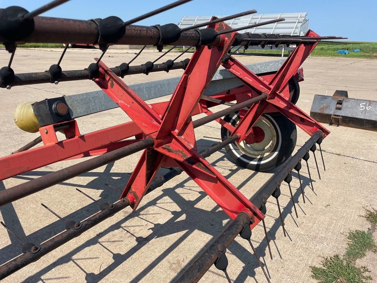 h-&-s-9ft-hay-tedder-image-7