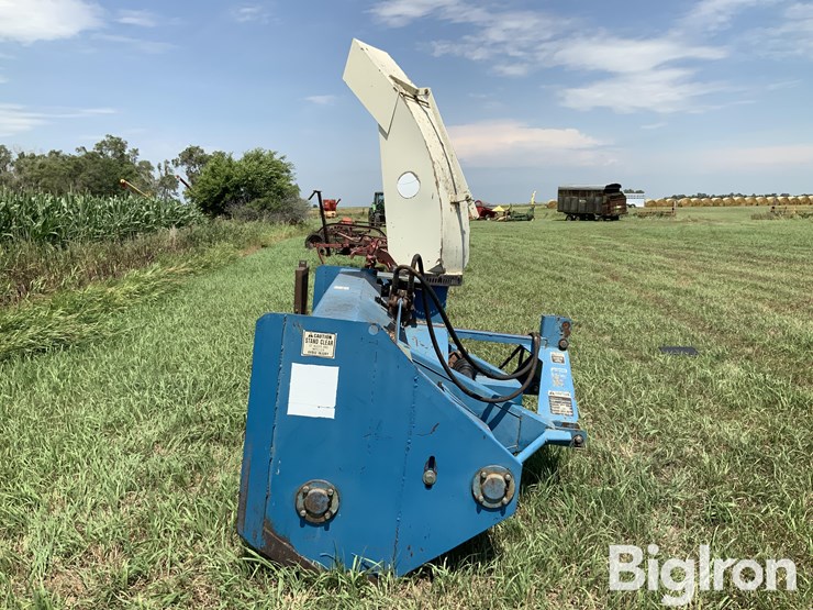 snowmachines-corporation-2800-snow-blower-image-4