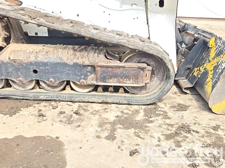 2019-bobcat-t590-image-20