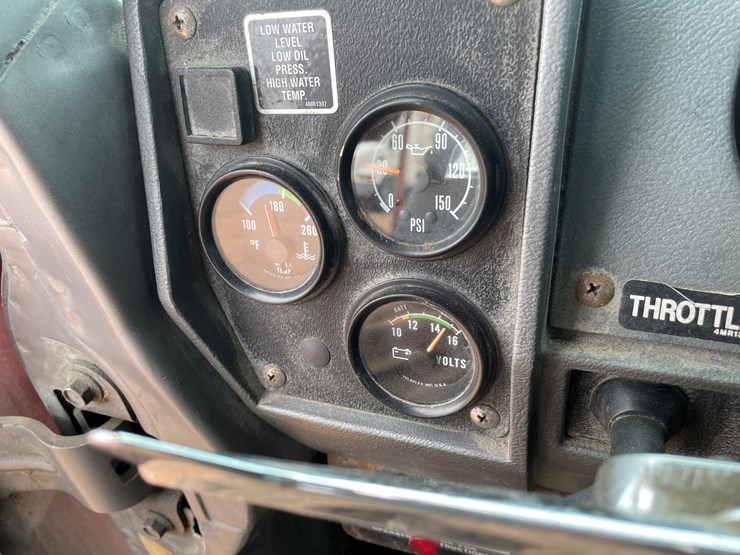#4728-•-1995-mack-tri-axle-water-tank-truck-(has-wi-title)-image-73