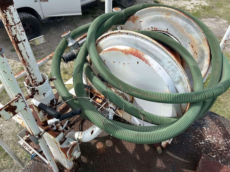 kinkaid-1200-ls-ph-towable-hydroseeder-image-22