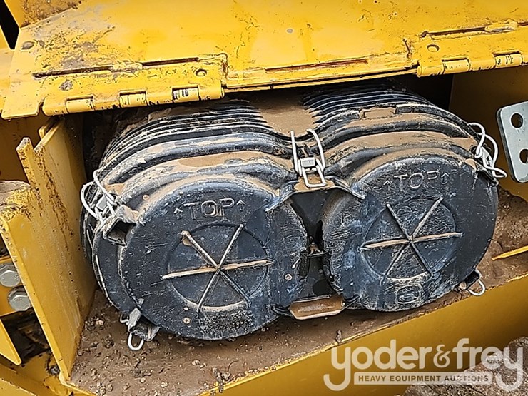 2018-deere-850k-image-61
