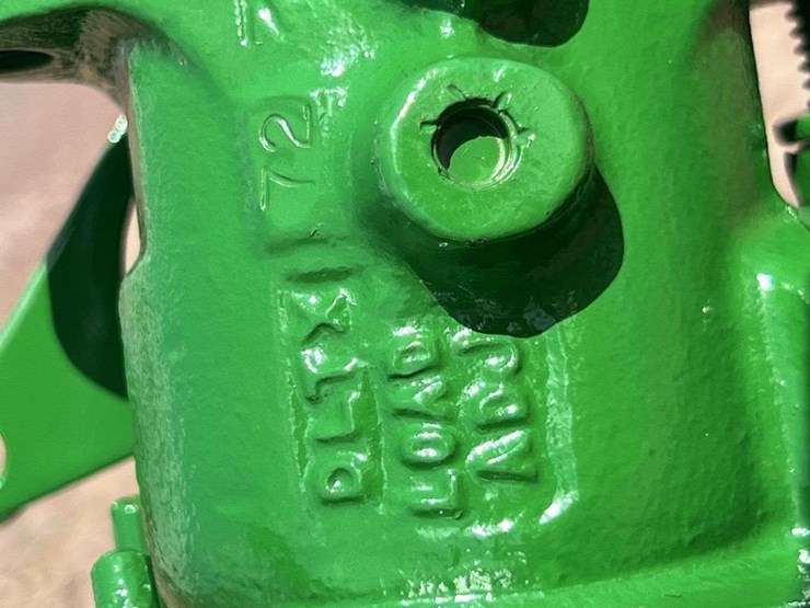 marvel-schebler-dltx-72-carburetor-image-16