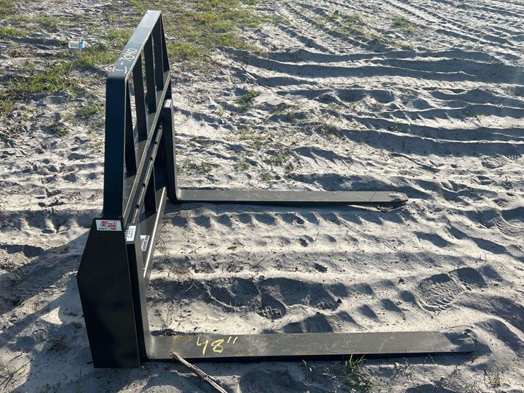 2025-kivel-48in-forks-and-frame-skid-steer-attachment-image-4
