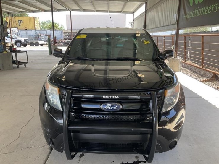 2014-ford-explorer-image-3
