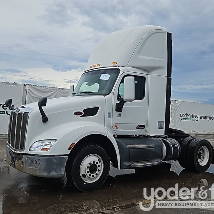 2015 PETERBILT 579