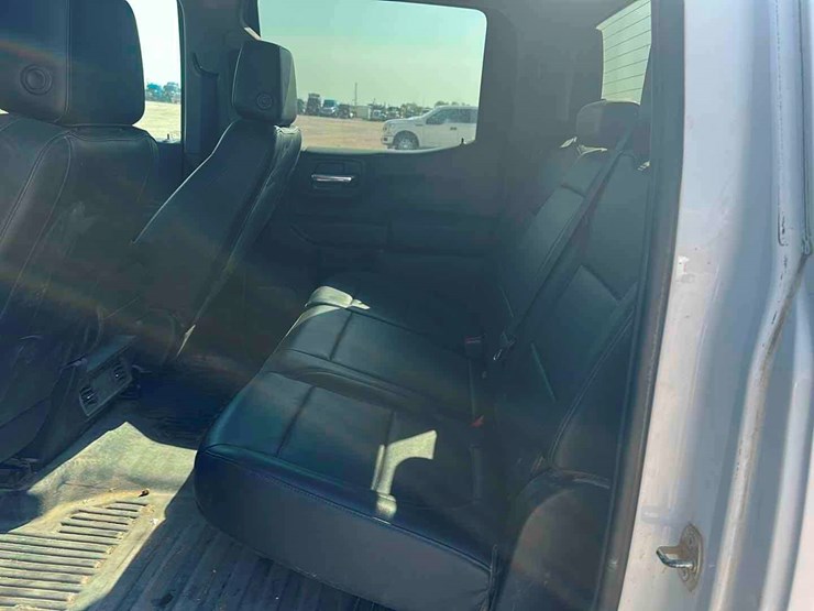 2019-chevrolet-silverado-1500-image-7