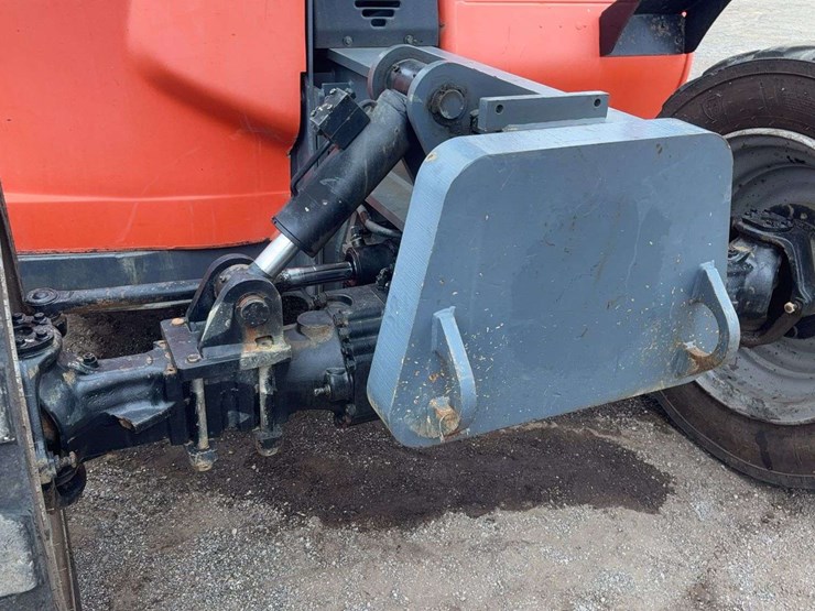 2012-jlg-g6-42a-image-11