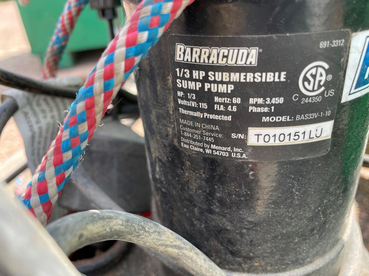 #4742-•-various-sump-pumps-and-vacuums-image-10