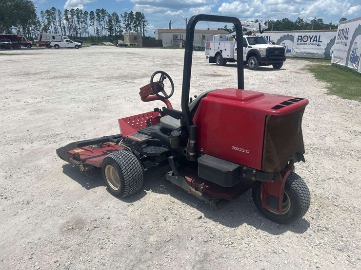 2016-toro-groundsmaster-3505d-72in-rotary-mower-image-4
