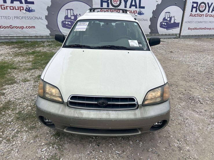 2001-subaru-outback-awd-suv-image-21