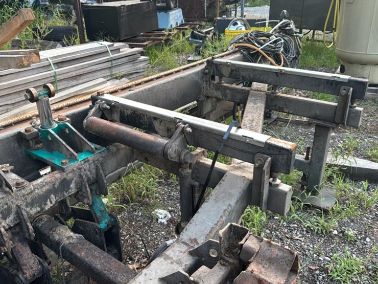 #129-•-2004-wood-mizer-lt300-bandmill-image-14