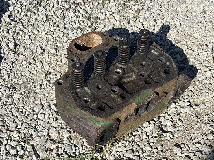 john-deere-model-70-gas-head-image-7
