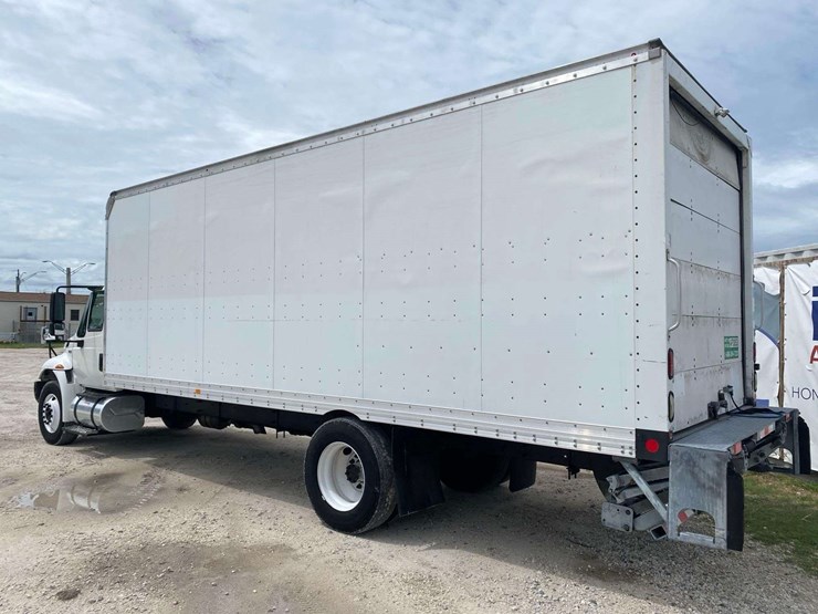 2015-international-durastar-4300-image-4
