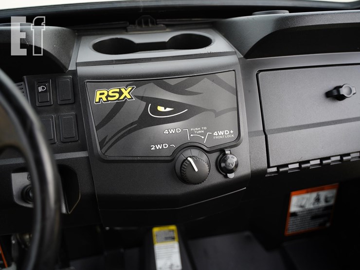 2012-john-deere-gator-rsx-850i-image-25