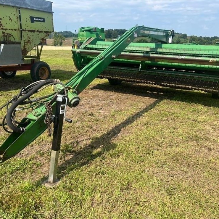 JOHN DEERE 1600