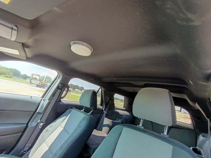 2014-ford-explorer-image-50
