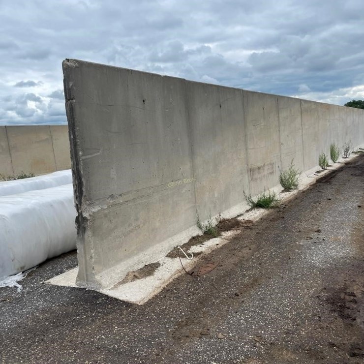 Bunker T-Walls (120' +/- Total) - OFF SITE