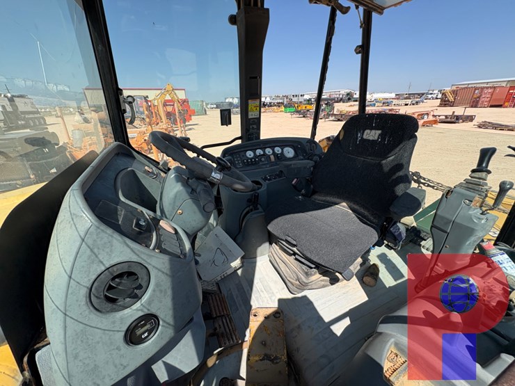 caterpillar-420d-image-5
