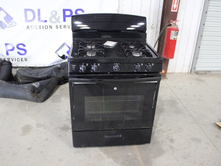#1028-•-ge-freestanding-gas-range-image-1