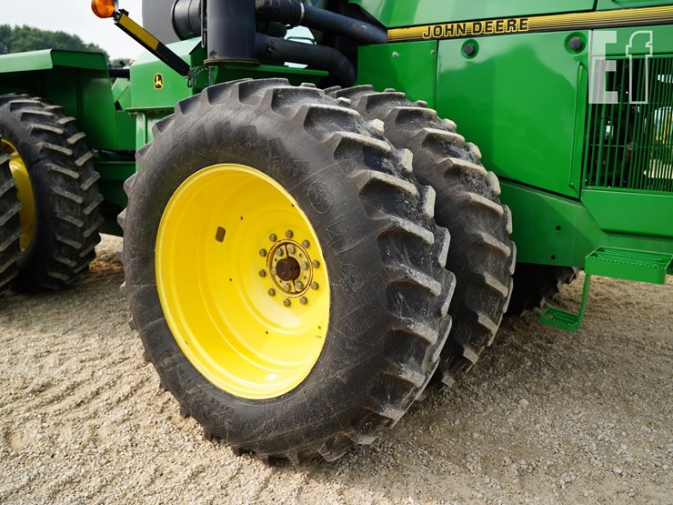 1993-john-deere-8570-image-18