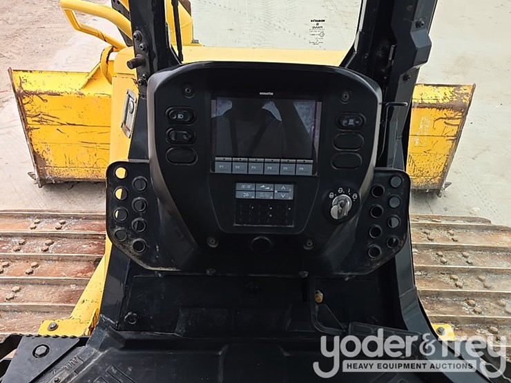 2020-komatsu-d61px-24-image-54
