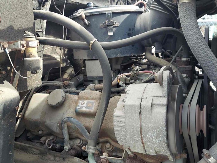 1989-gmc-7000-image-9