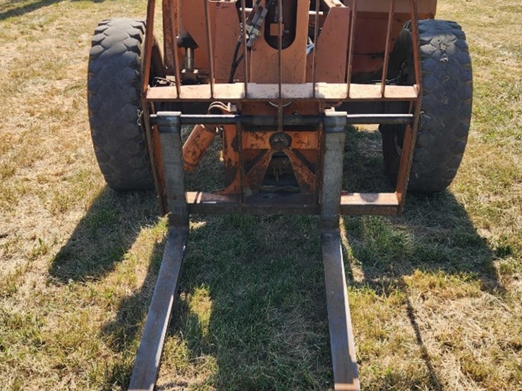 2001-lull-highlander-844c42-telescoping-8000#-lift.-serial-number-01w21p223795.-cummins-diesel-image-7