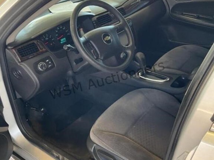 2014-chevrolet-impala-sdn-image-21