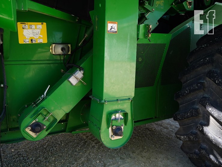 2005-john-deere-9660-sts-image-17