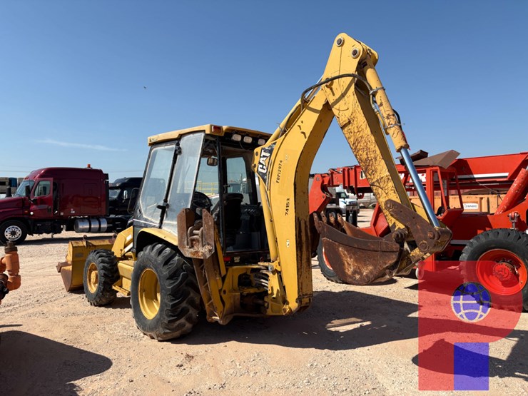 caterpillar-420d-image-4