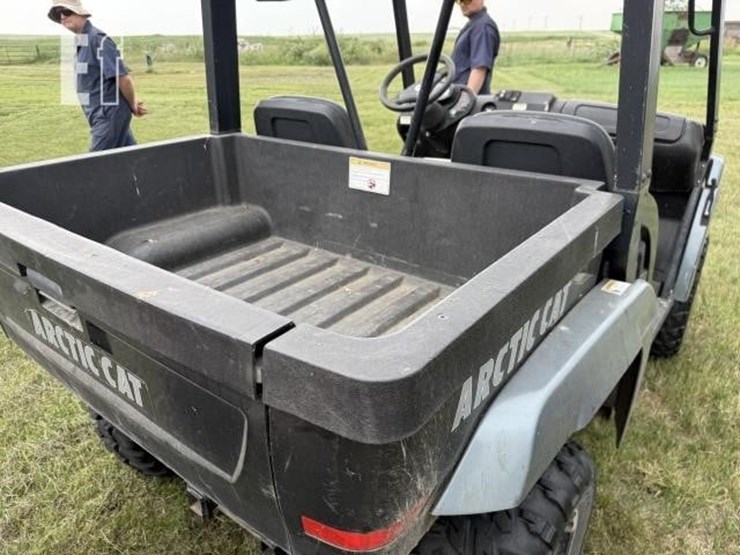 2009-arctic-cat-700-image-9