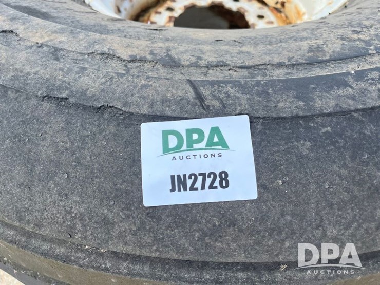 firestone-flotation-tires-(jn2728)-image-6