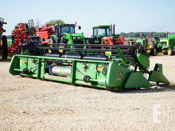 john-deere-920f-image-5