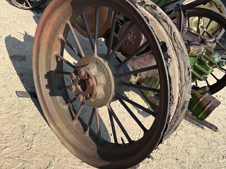 john-deere-a-image-9