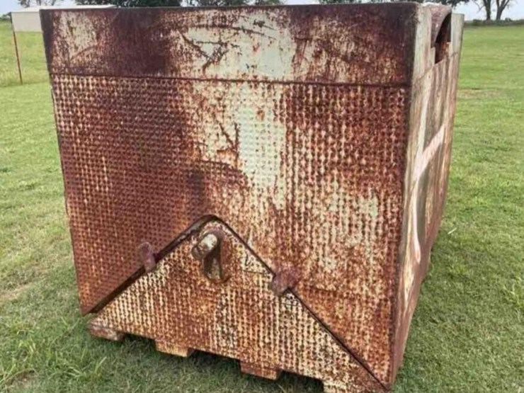 iron-bin,-54”x85”x-54”-tall-image-2