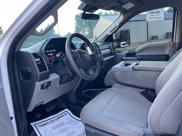 2022-ford-f250-image-9