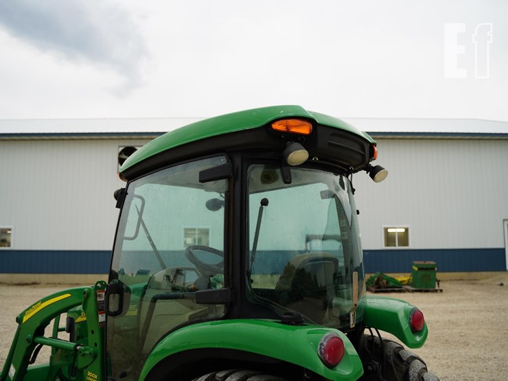 2007-john-deere-3320-image-33