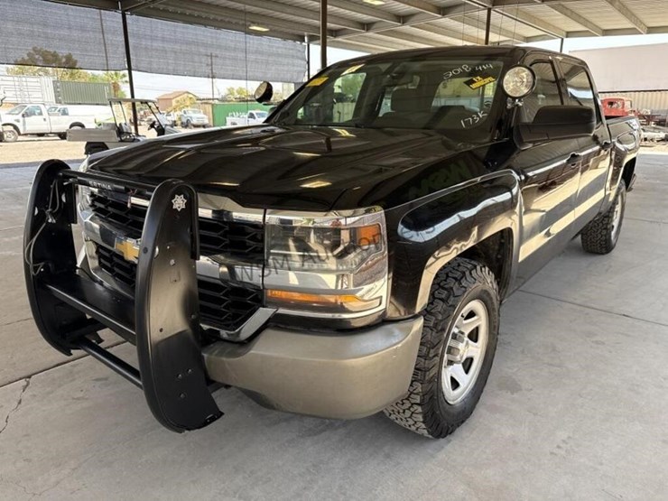 2018-chevrolet-silverado-1500-image-4