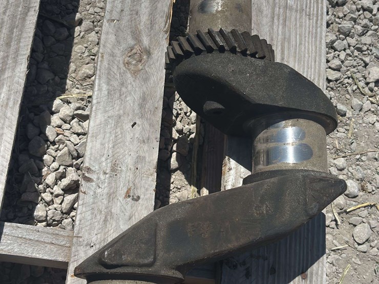 john-deere-model-g-crankshaft-image-5