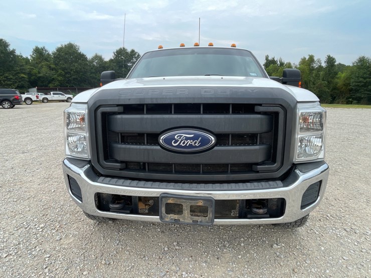 2014-ford-f350-image-2