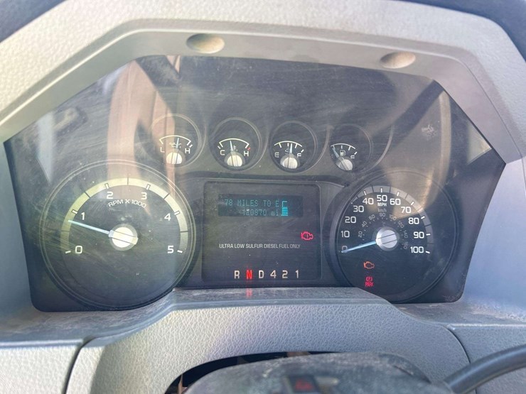 2013-ford-f650-image-13