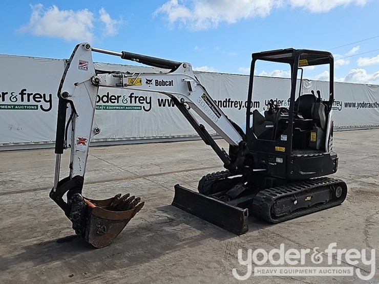 bobcat-e32-image-1