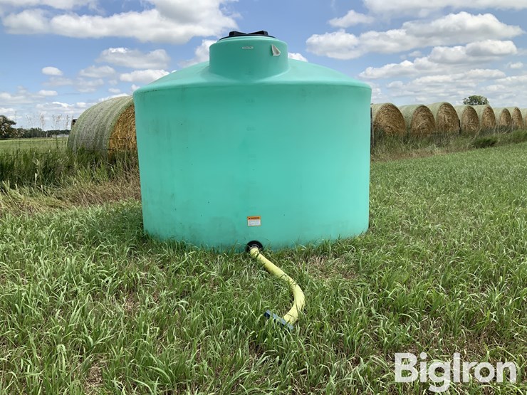1,550-gal-shuttle-water-tank-image-2