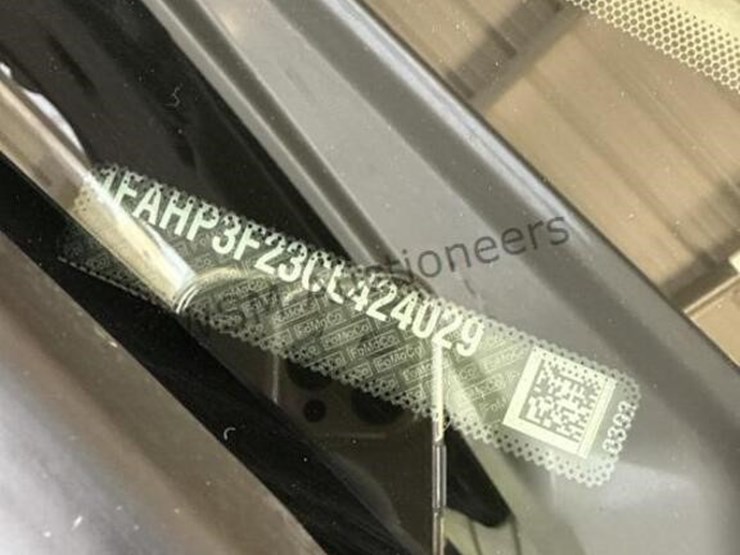 2012-ford-focus-se-sdn-image-13