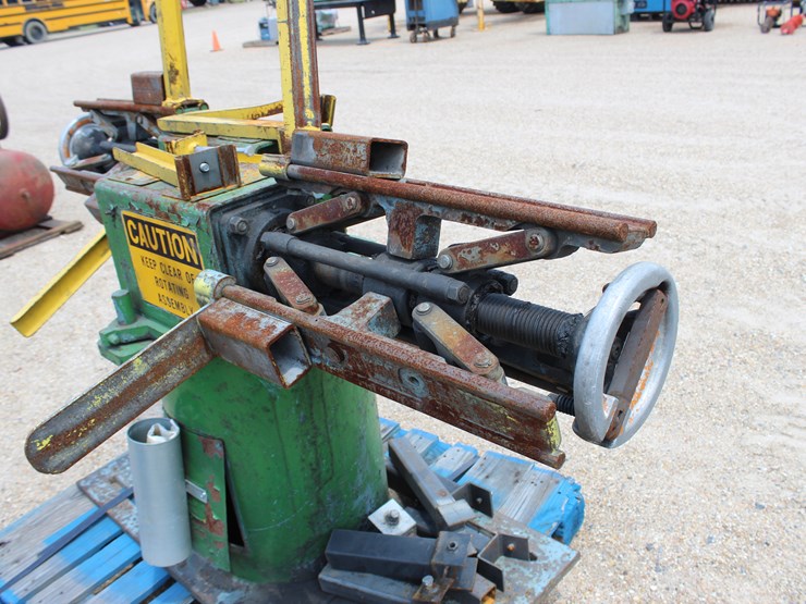 #23014-•-coil-handing-machine,-1600-lbs-max-coil-weight-image-4